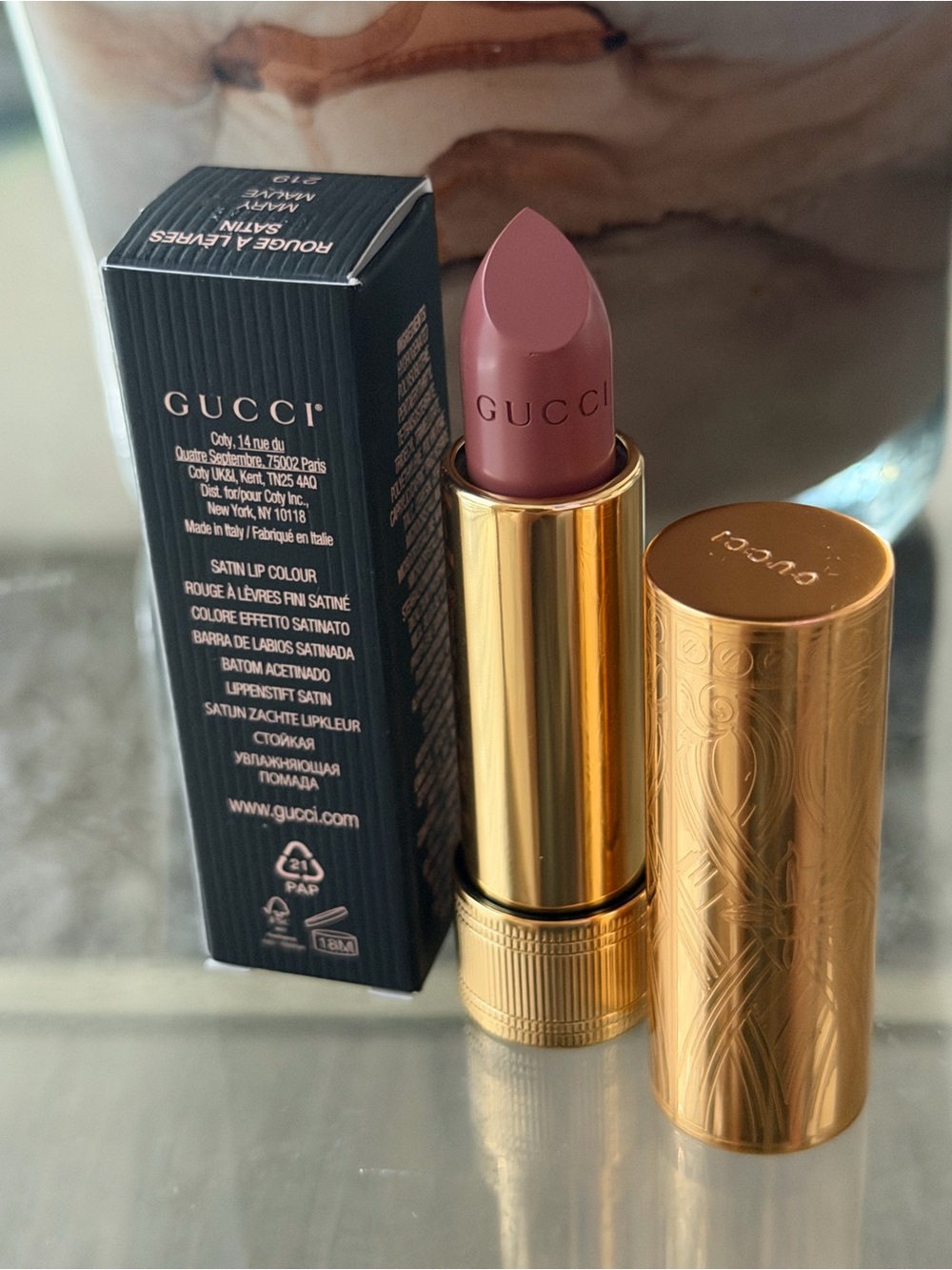 Gucci Rouge à Lèvres Satin Lipstick — Mary Mauve 219 - Picture 2 of 4